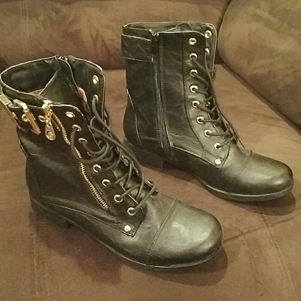 Black Guess Boots
